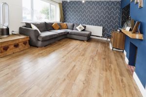 CHURCHILL CLOSE- click for photo gallery